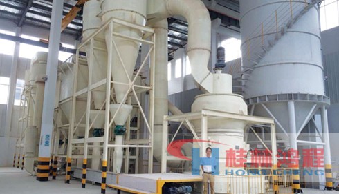 鋯英砂雷蒙磨HC擺式磨粉機