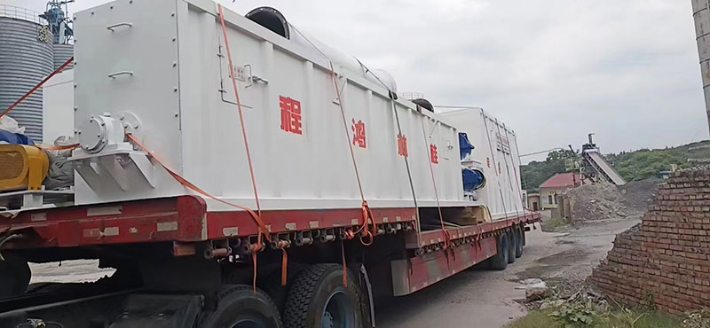 湖南某老板訂購(gòu)時(shí)產(chǎn)十五噸氫氧化鈣生產(chǎn)線貨物到場(chǎng)剪影！