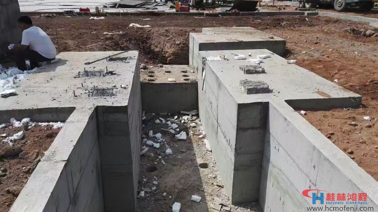 客戶現(xiàn)場(chǎng)磨粉機(jī)地基已經(jīng)建好 客戶現(xiàn)場(chǎng)磨粉機(jī)地基已經(jīng)建好