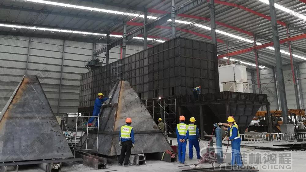 桂林鴻程人造崗石設備 HLMX1700超細立磨人造崗石磨粉機生產線 桂林鴻程人造崗石設備 HLMX1700超細立磨人造崗石磨粉機生產線