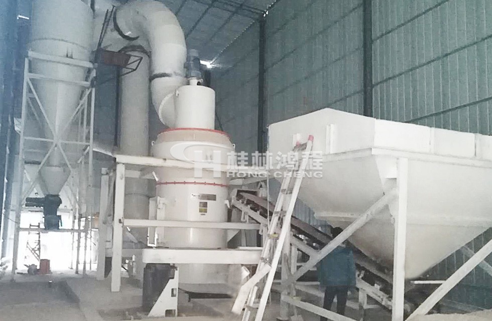 HC1700玻纖磨粉設備磨粉機:HC擺式磨粉機